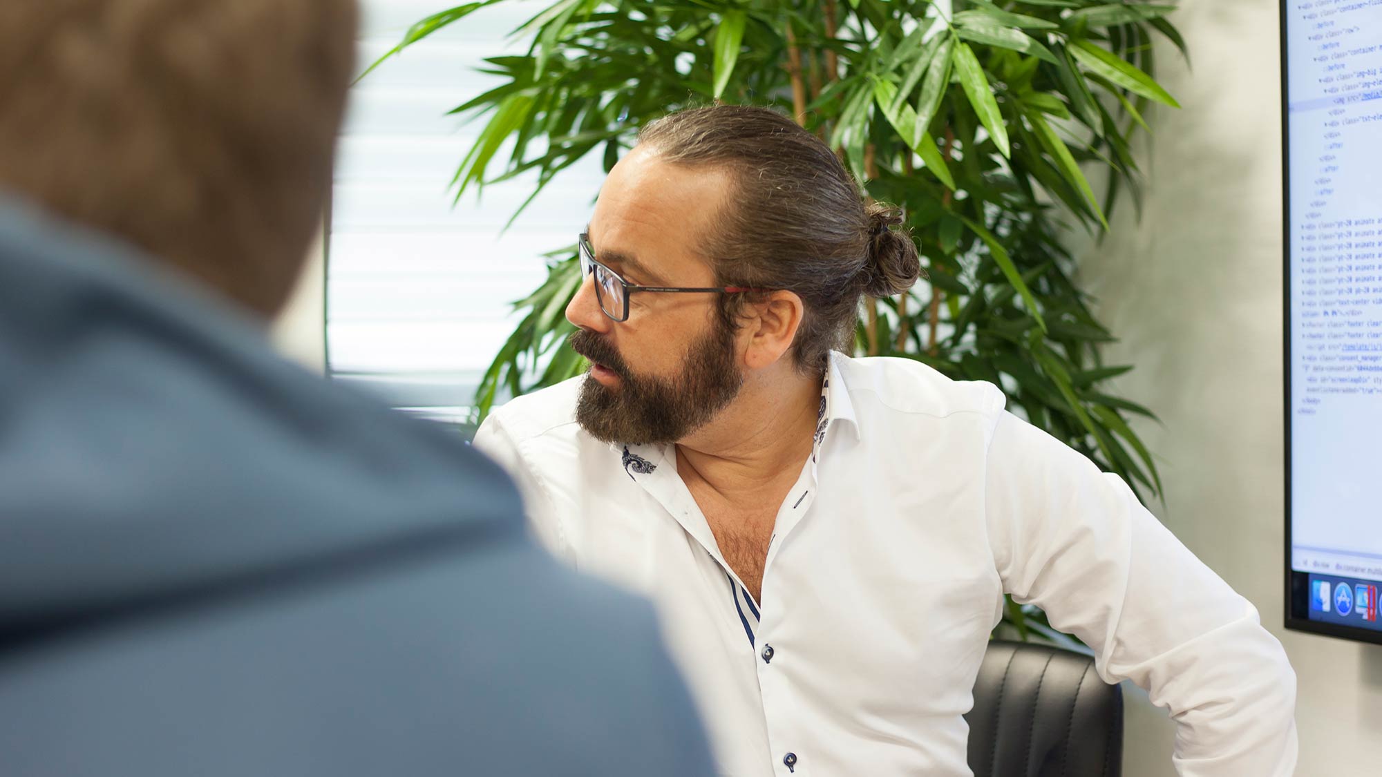 Eine KI Agentur aus Frankfurt - für Unternehmen aus der Region.